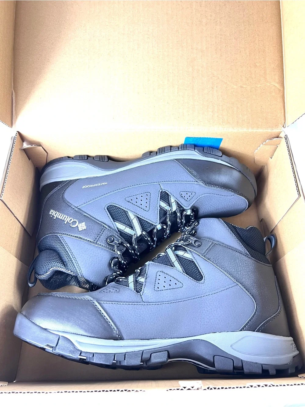 Columbia Waterproof 200G Insulation Gray/Black Size 11.5